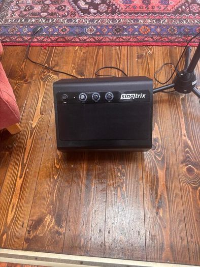 Singtrix Karaoke Party System - Excellent Condition