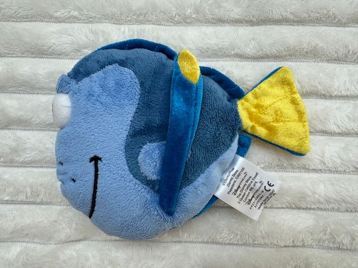 Finding Nemo Dory Plush Disney Store Used Please see pictures