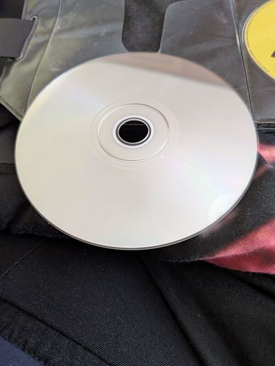 CDs eur 1 each no cases