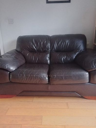 couches 2 and 3 seater