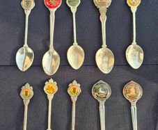 collectors spoons