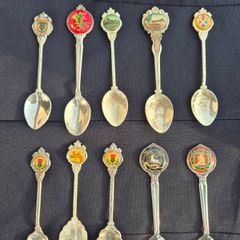 collectors spoons