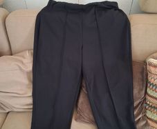 Short black trousers