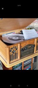 Vintage style record player