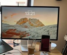 Apple Studio Display 27 5K Standard
