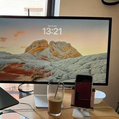 Apple Studio Display 27 5K Standard