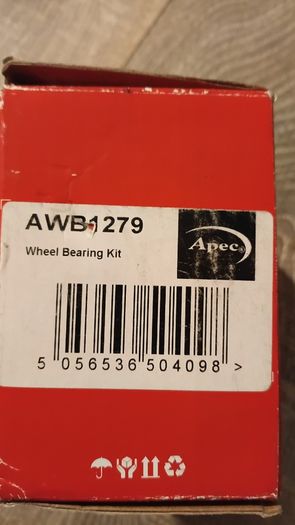 Citreon dispatch 2011 wheel bearing
