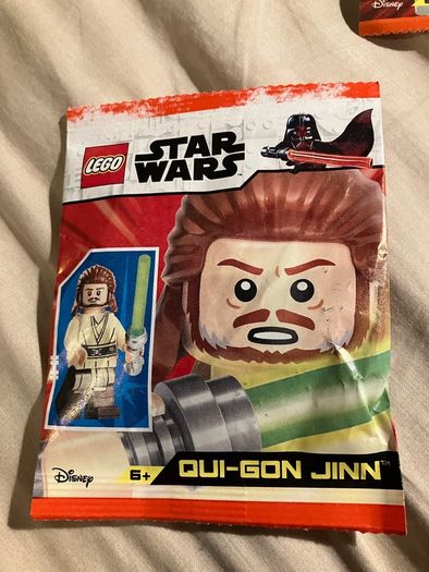 lego Star Wars mini figures in sealed packs