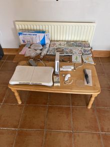 Wii bundle with 12 games