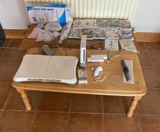 Wii bundle with 12 games