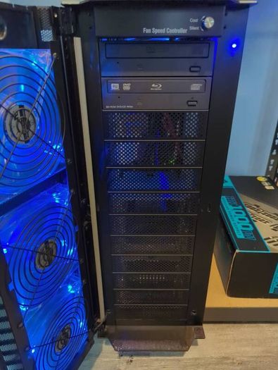 Retro Gaming PC << Core Extreme QX9770 >> 8GB RAM HD 4870X2