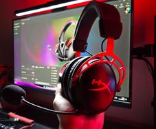 HyperX Cloud Alpha Wireless-Gaming Headset for PC - black and red