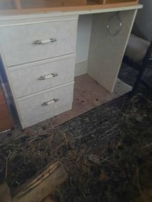 dressing table
