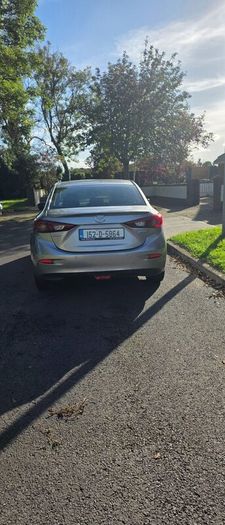 2015 Mazda 3 Platinum Edition 2.2 Saloon