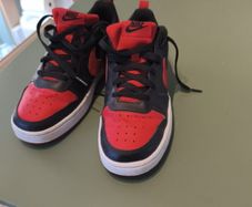 NIKE Trainers like new. Size 6