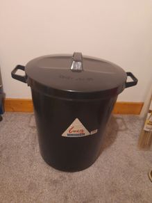 80L black bin