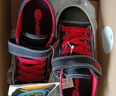 heelys
