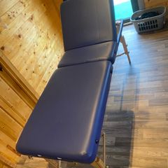 Massage/Beauty/Physio Bed