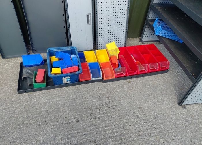Van Shelving system for Trafic, Transit etc
