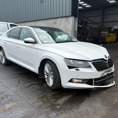 For Breaking 2016 Skoda Superb 1.6 Diesel Auto Dcx