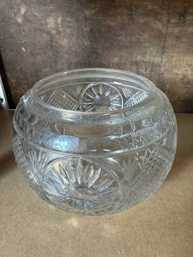 large crystal glass Bowl