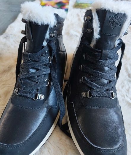 Esmara Winter boots size 7.5