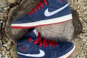 Premium Nike Air Jordan 1 High Jaded Navy