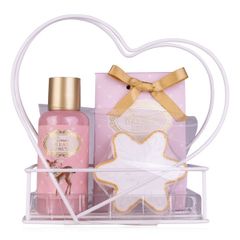 ROMANTIC DREAMS gift set in a wire basket heart