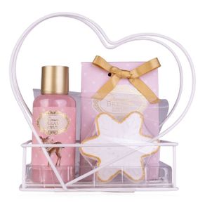ROMANTIC DREAMS gift set in a wire basket heart