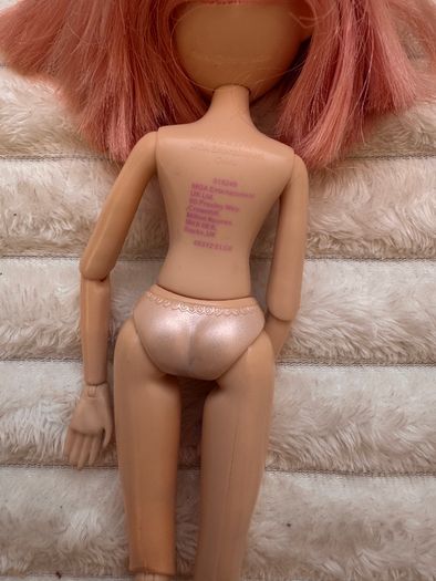 Bratzillaz Magic Night Out Jade JAdore Used Knees a bit loose Please see photos
