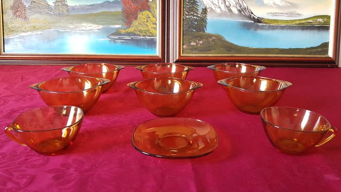 Vereco France Amber Glass 9 Piece Two Handled Soup Bowls and Cups And Saucer