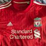 Liverpool jersey Image 2