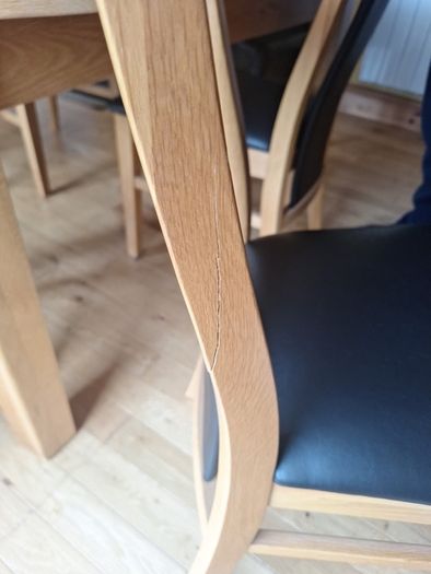 Extendable Dining Table and Six Chairs