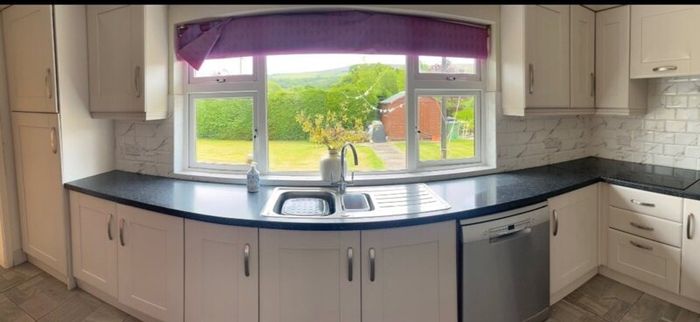 Grey kitchen