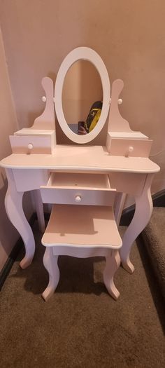 Kids Dressing Table