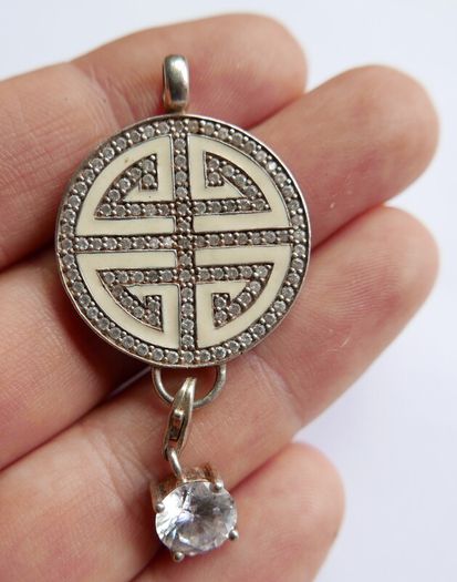 THOMAS SABO 925 Serling Silver Lucky Great Blessing Symbol  Pendant with Stone Detail