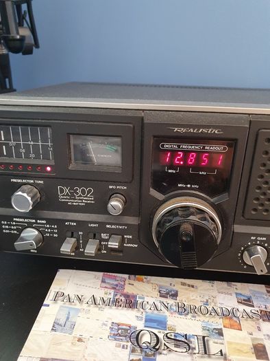 Realistic DX-302 Shortwave Radio