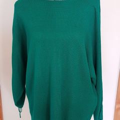 Size 10-12 Green Jumper