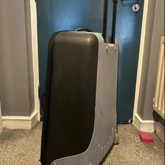 suitcase hard shelf big size