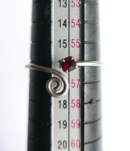 Unisex Adjustable Garnet Ring, 925 Sterling Silver Wrap Ring, Spiral Thumb Ring, Snake Toe Ring (adjustable size) 0,9g