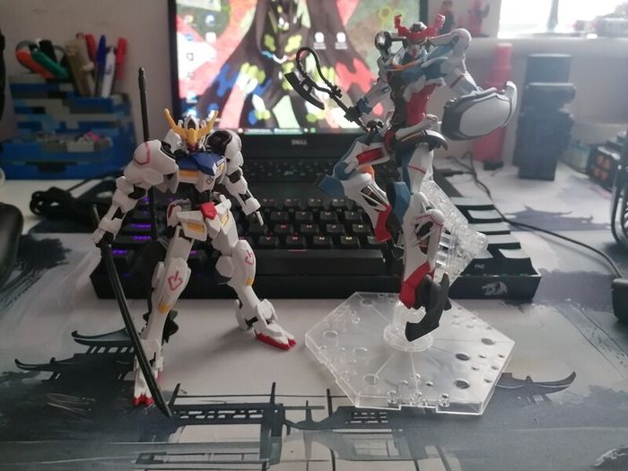 Assembled Gundam Model Kit Bundle