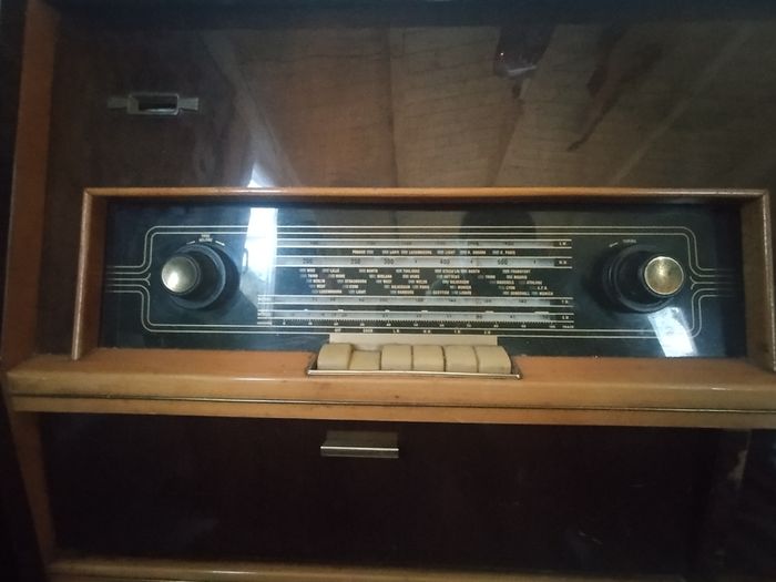 Vintage Radiogram
