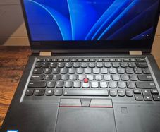 Lenovo ThinkPad X390 Yoga i5 / 8GB / 256GB SSD / Touchscreen