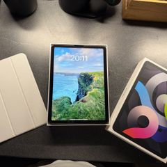 Apple iPad Air (4th Gen) 64GB Wi-Fi - Space Grey