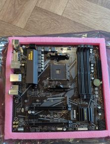 Gigabyte B550M DS3H AMD Motherboard