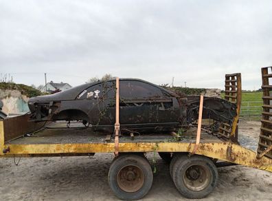 Nissan 300zx Shell with tax book