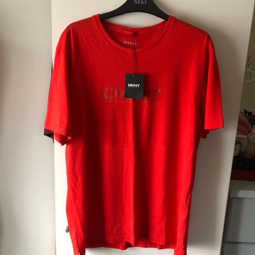 Mens BNWT DNKY teeshirt size L