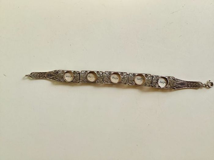 Vintage Delft Windmill Tourist Bracelet Mid Century Dutch Filigree 18cm