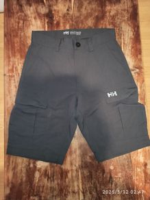 Helly Hansen cargo shorts 30 waist