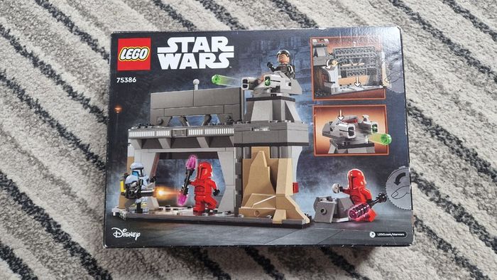 LEGO Star Wars - 75386 - Paz Vizsla and Moff Gideon Battle